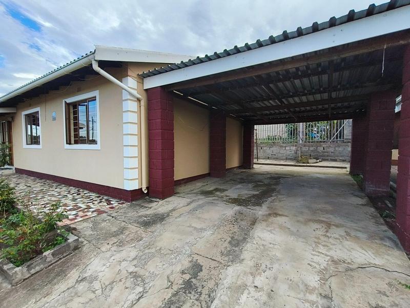 4 Bedroom Property for Sale in Mthata Eastern Cape